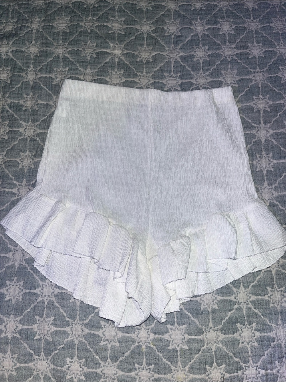 Women's White Ruffle-Hem Skort – Flowy Summer Style